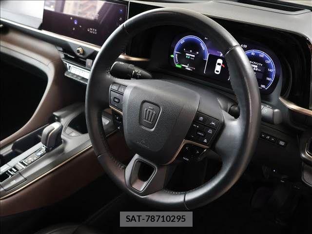 Toyota Crown Crossover 2023-06 7357262-10