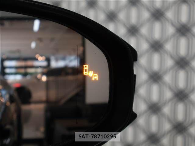 Toyota Crown Crossover 2023-06 7357262-17
