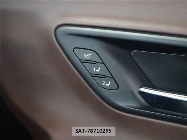 Toyota Crown Crossover 2023-06 7357262-8