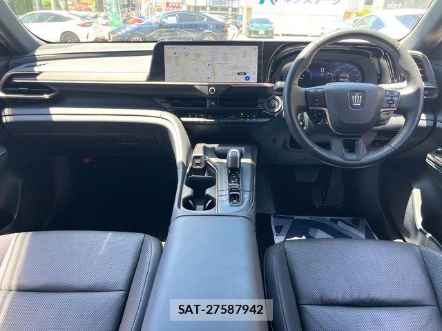 Toyota Crown Crossover 2023-08 7357261-1
