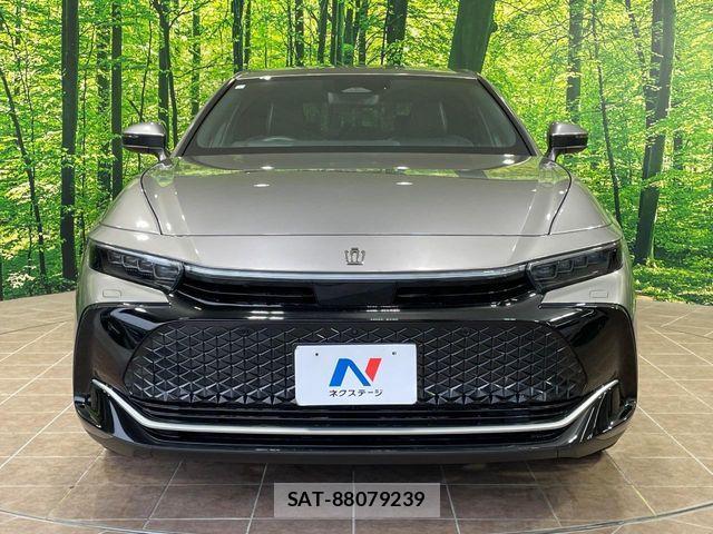 Toyota Crown Crossover 2023-07 7357259-13