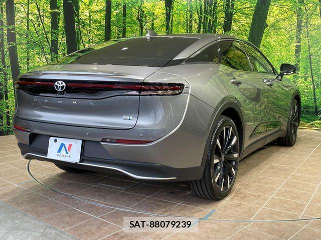 Toyota Crown Crossover 2023-07 7357259-16