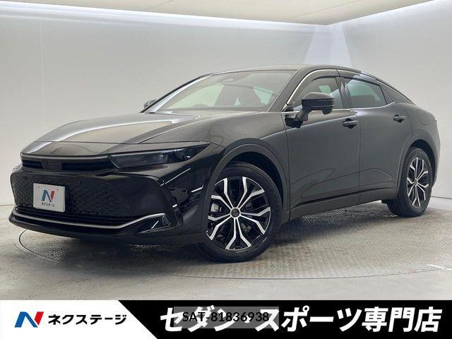 Toyota Crown Crossover 2023-06 7357266-0