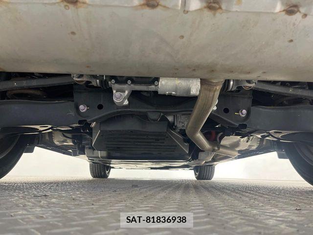 Toyota Crown Crossover 2023-06 7357266-18
