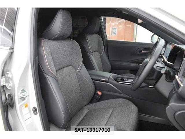Toyota Crown Crossover 2025-02 7391694-24