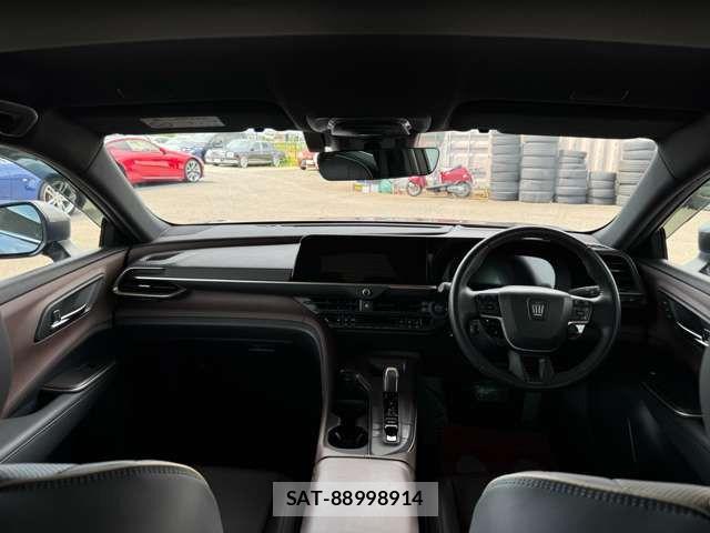 Toyota Crown Crossover 2023-01 7453636-2