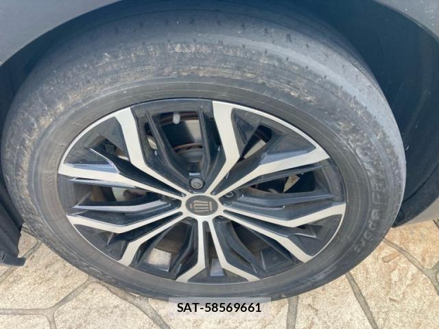 Toyota Crown Crossover 2022-09 7453644-15