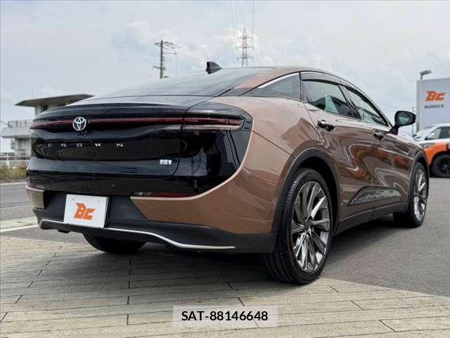 Toyota Crown Crossover 2023-05 7453640-14