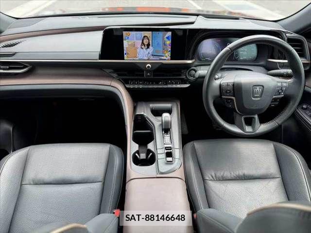 Toyota Crown Crossover 2023-05 7453640-1