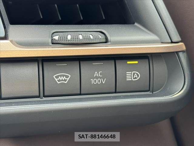 Toyota Crown Crossover 2023-05 7453640-24