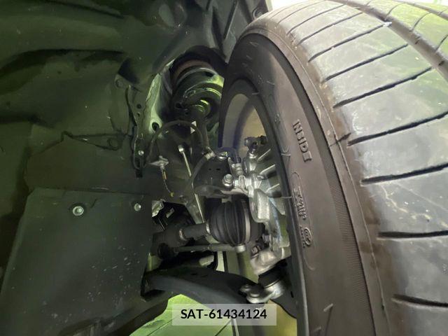 Toyota Crown Crossover 2022-12 7453638-19