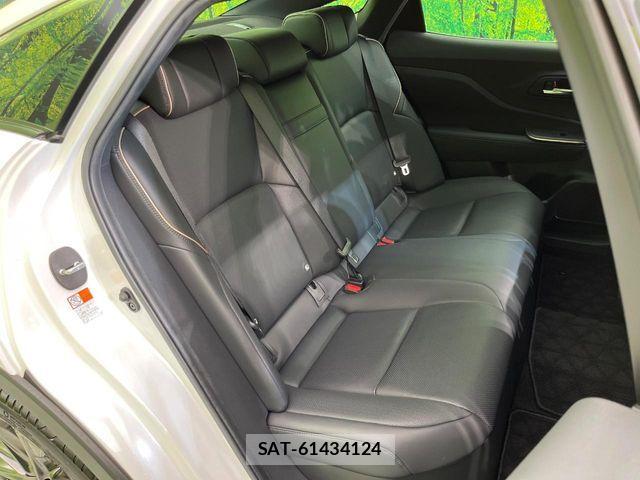 Toyota Crown Crossover 2022-12 7453638-8