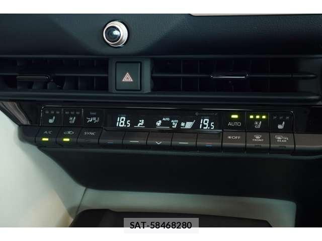Toyota Crown Crossover 2022-10 7453643-21