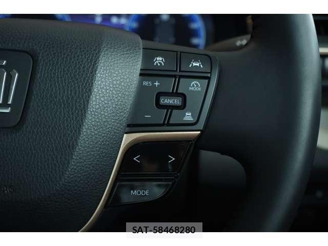 Toyota Crown Crossover 2022-10 7453643-25
