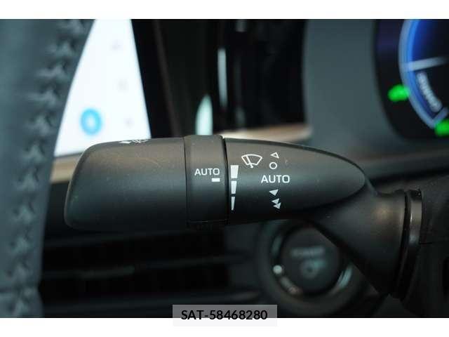 Toyota Crown Crossover 2022-10 7453643-28