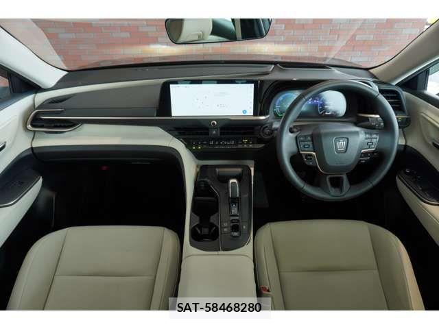 Toyota Crown Crossover 2022-10 7453643-4