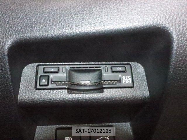 Toyota Crown Crossover 2025-04 7453637-24