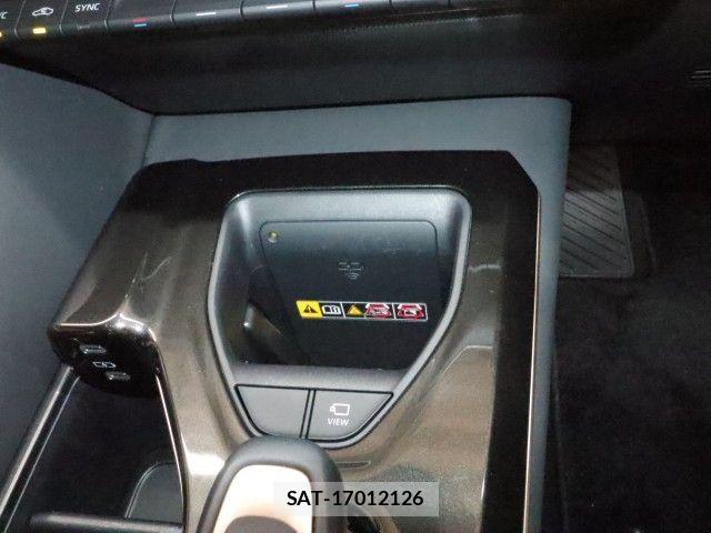 Toyota Crown Crossover 2025-04 7453637-26