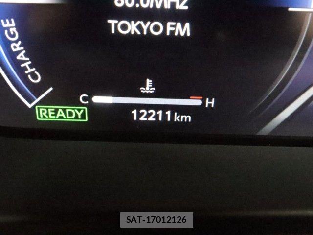 Toyota Crown Crossover 2025-04 7453637-28