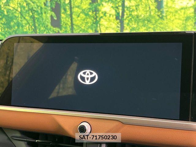 Toyota Crown Crossover 2023-03 7453639-2