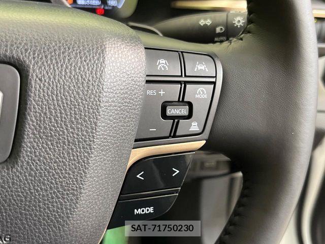 Toyota Crown Crossover 2023-03 7453639-4