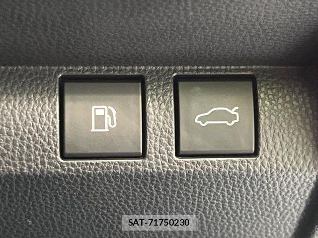 Toyota Crown Crossover 2023-03 7453639-5