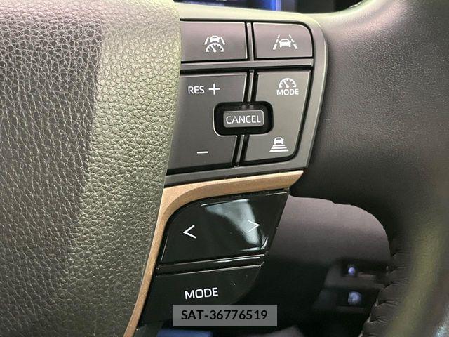 Toyota Crown Crossover 2022-12 7453641-4