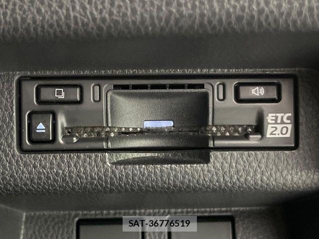 Toyota Crown Crossover 2022-12 7453641-6