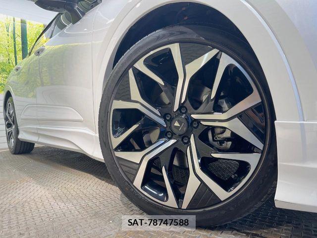 Toyota Crown Crossover 2022-11 7453632-15