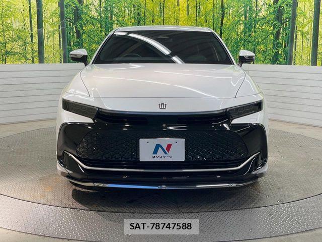 Toyota Crown Crossover 2022-11 7453632-16