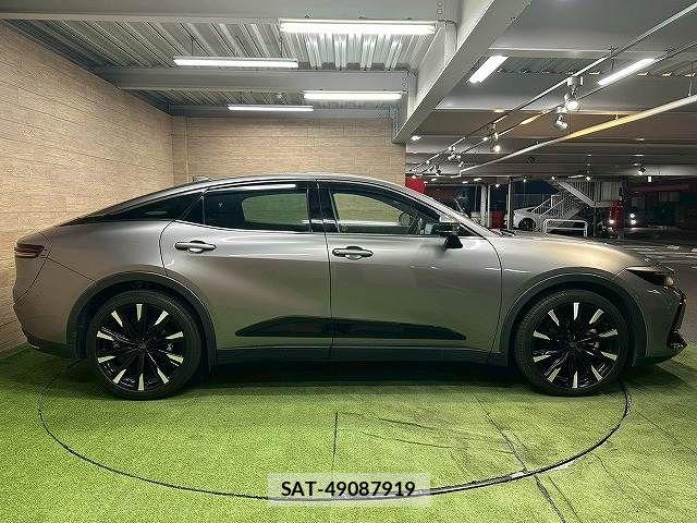 Toyota Crown Crossover 2023-03 7500031-17