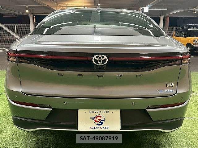 Toyota Crown Crossover 2023-03 7500031-18