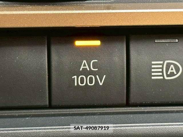Toyota Crown Crossover 2023-03 7500031-6