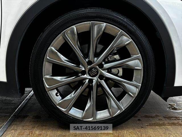 Toyota Crown Crossover 2023-09 7500035-11
