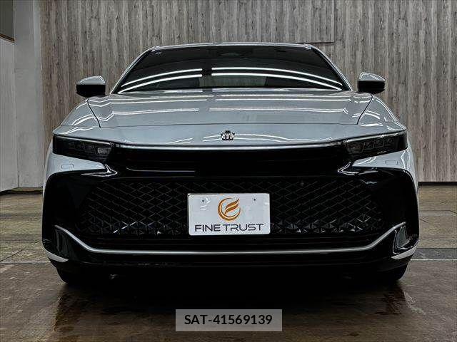 Toyota Crown Crossover 2023-09 7500035-12