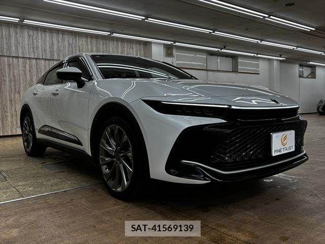 Toyota Crown Crossover 2023-09 7500035-13