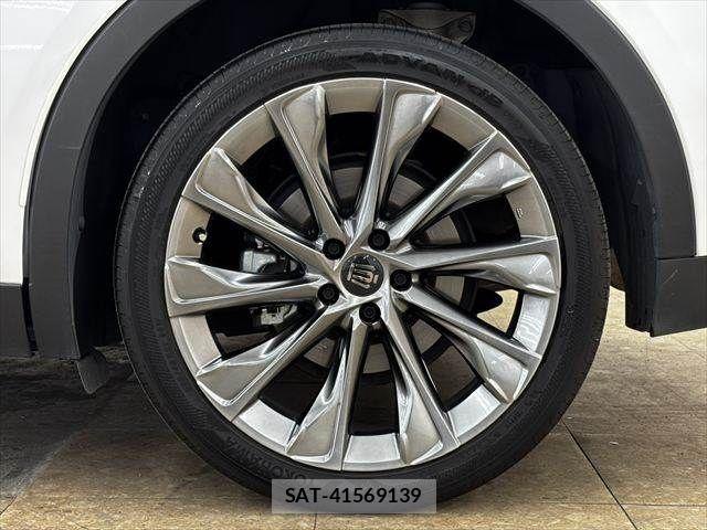 Toyota Crown Crossover 2023-09 7500035-24