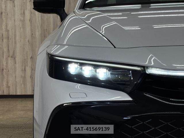 Toyota Crown Crossover 2023-09 7500035-26