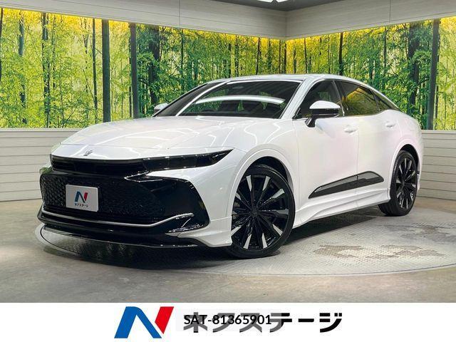Toyota Crown Crossover 2023-02 7500026-0
