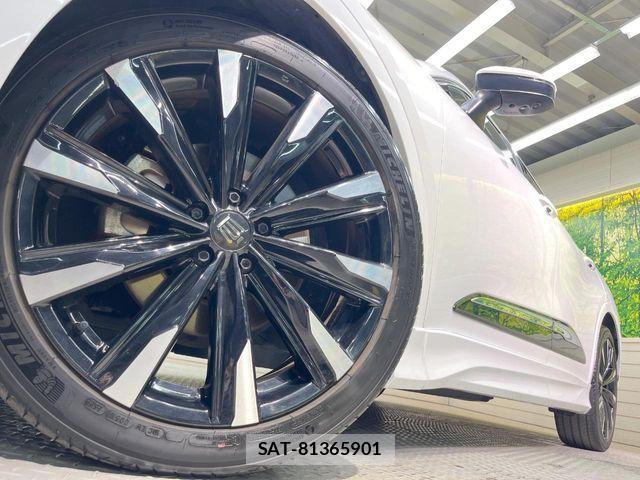 Toyota Crown Crossover 2023-02 7500026-12