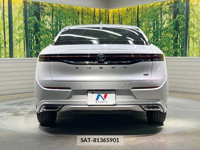 Toyota Crown Crossover 2023-02 7500026-14
