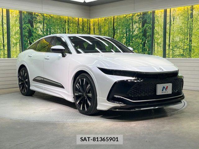 Toyota Crown Crossover 2023-02 7500026-15