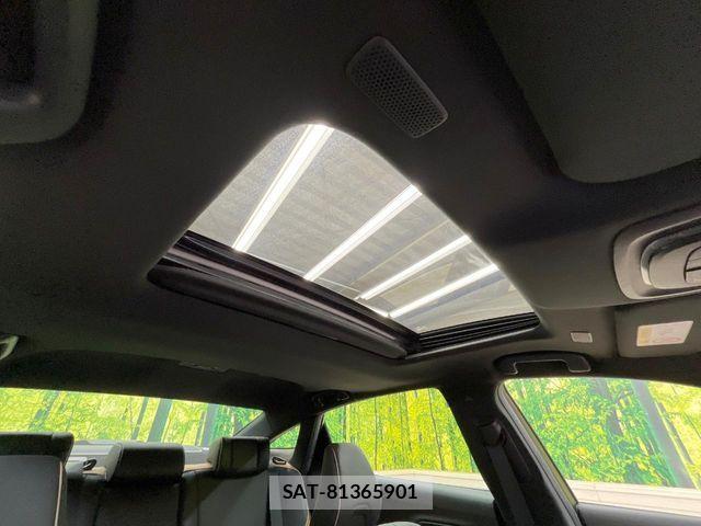 Toyota Crown Crossover 2023-02 7500026-2
