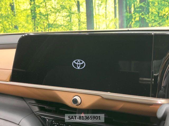 Toyota Crown Crossover 2023-02 7500026-3