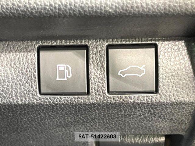 Toyota Crown Crossover 2023-05 7500034-4