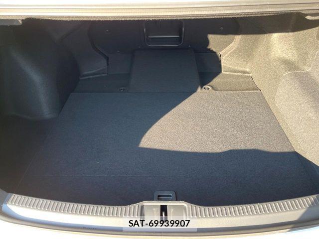 Toyota Crown Crossover 2024-08 7508403-9