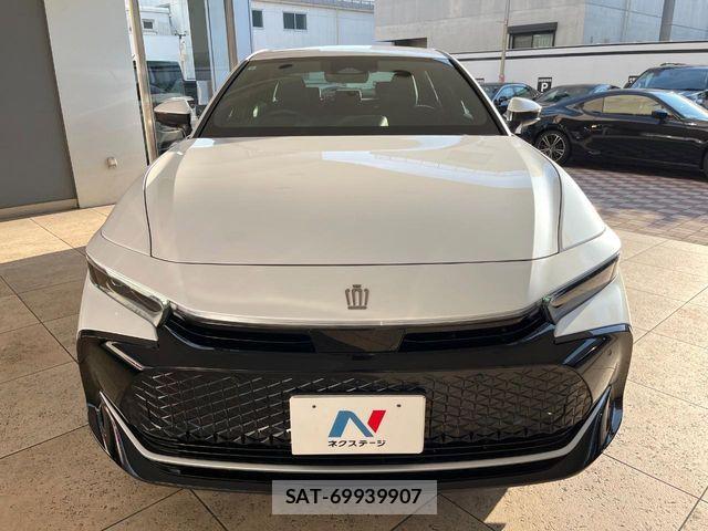 Toyota Crown Crossover 2024-08 7508403-13