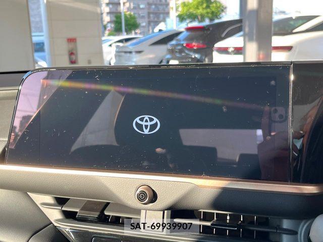 Toyota Crown Crossover 2024-08 7508403-2