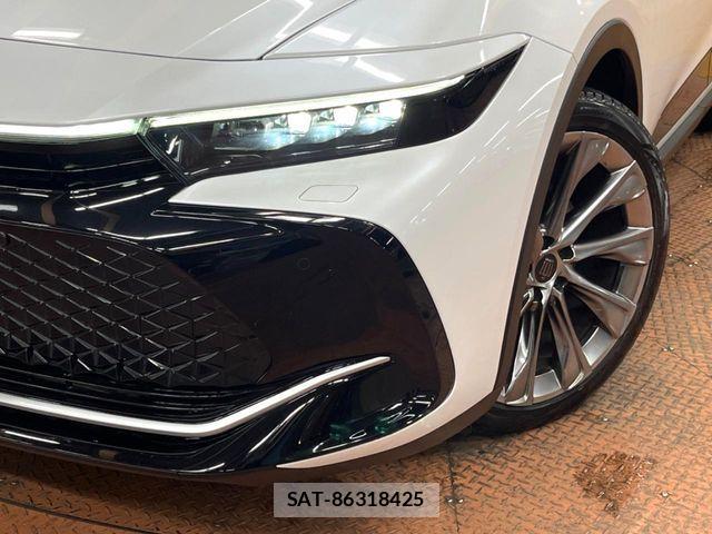 Toyota Crown Crossover 2022-11 7500033-11