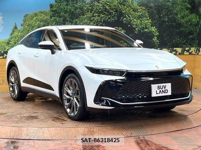 Toyota Crown Crossover 2022-11 7500033-15